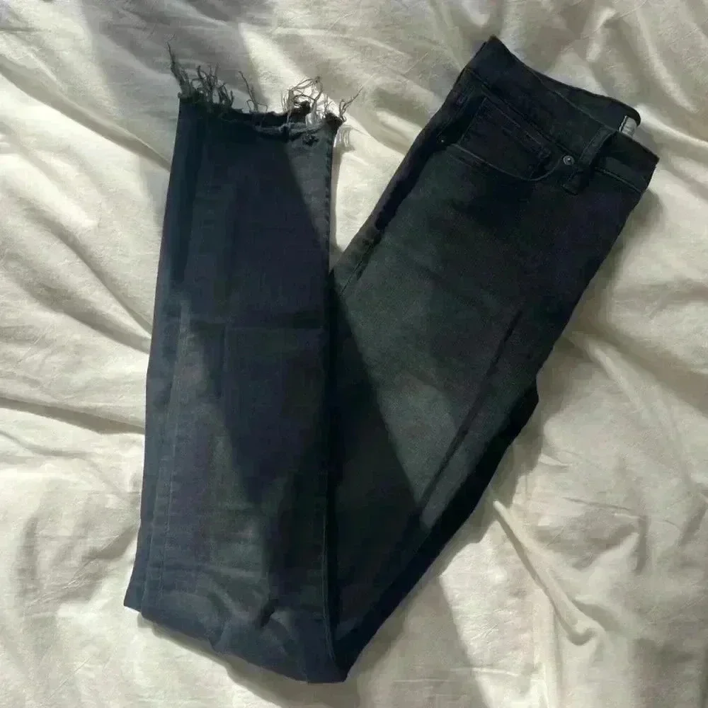 Madewell 9" High Rise Skinny Black Distressed Raw Hem Jeans - Picture 2 of 9